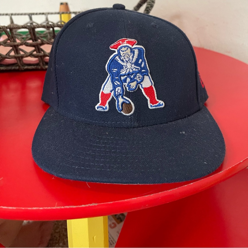 New England Patriots Retro Fitted Hat 7/38